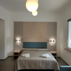 https://iris-ar-holiday-home.hotelinveneto.com