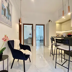 Apartment Terminal, Genoa