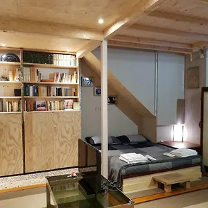 Apartment Zen House, Genoa