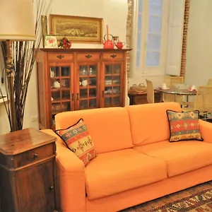 Apartment Ipazia Loft, Genoa