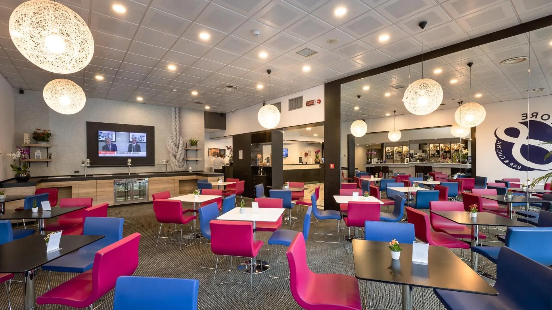 Novotel Genova City 4*, Genua